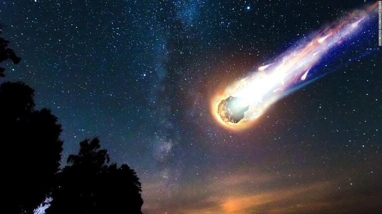 夜空を流れる星々のイメージ